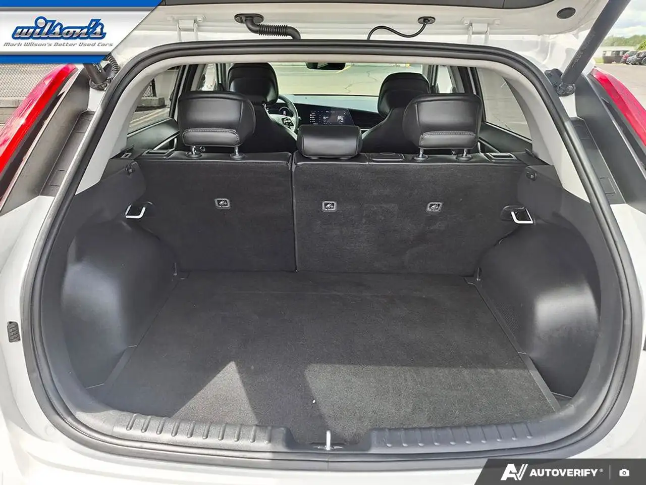 Kia Niro снимка Kia Niro