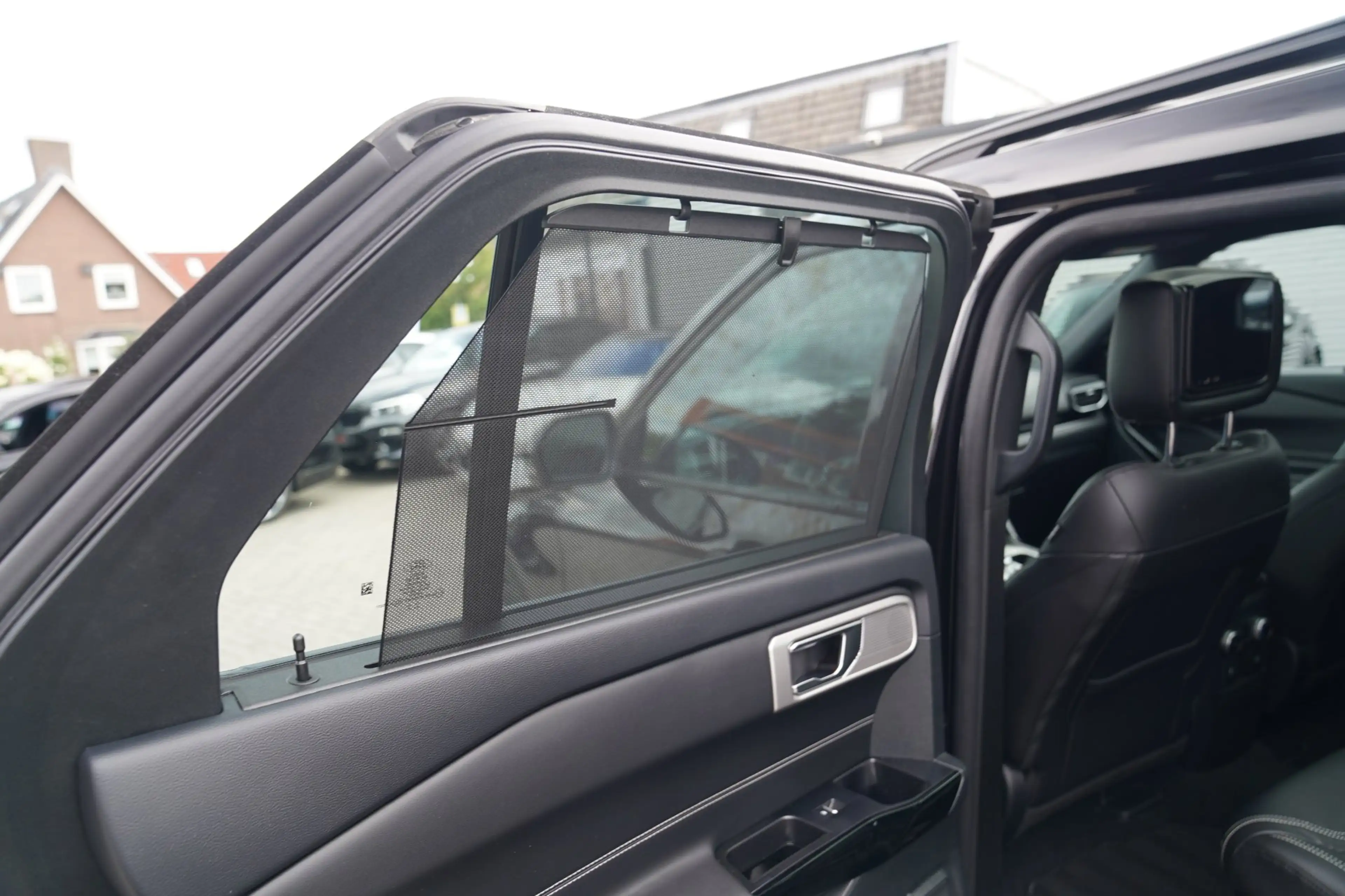 Ford Explorer 3.0 V6 EcoBoost PHEV ST-Line | Panorama | Adaptiev — photo 46