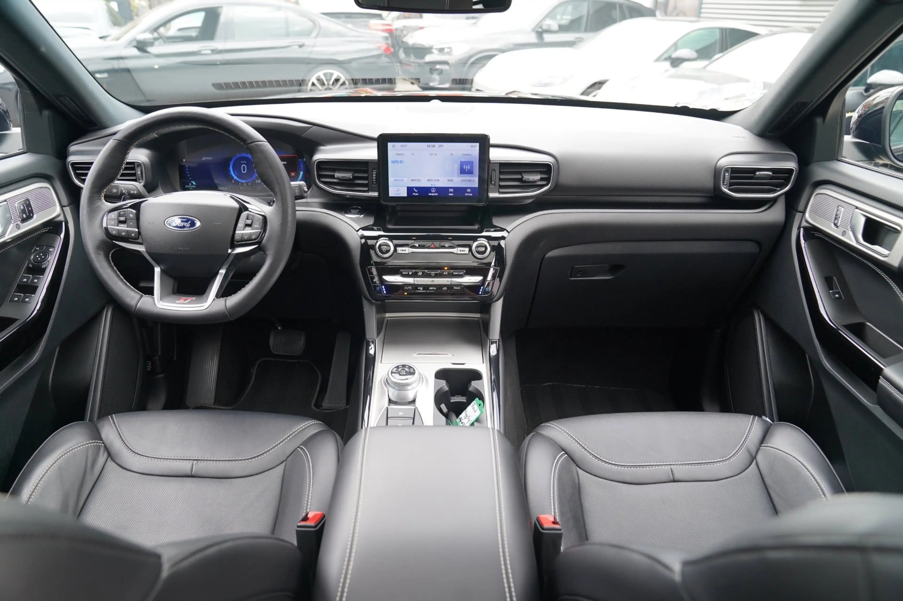 Ford Explorer 3.0 V6 EcoBoost PHEV ST-Line | Panorama | Adaptiev — photo 20