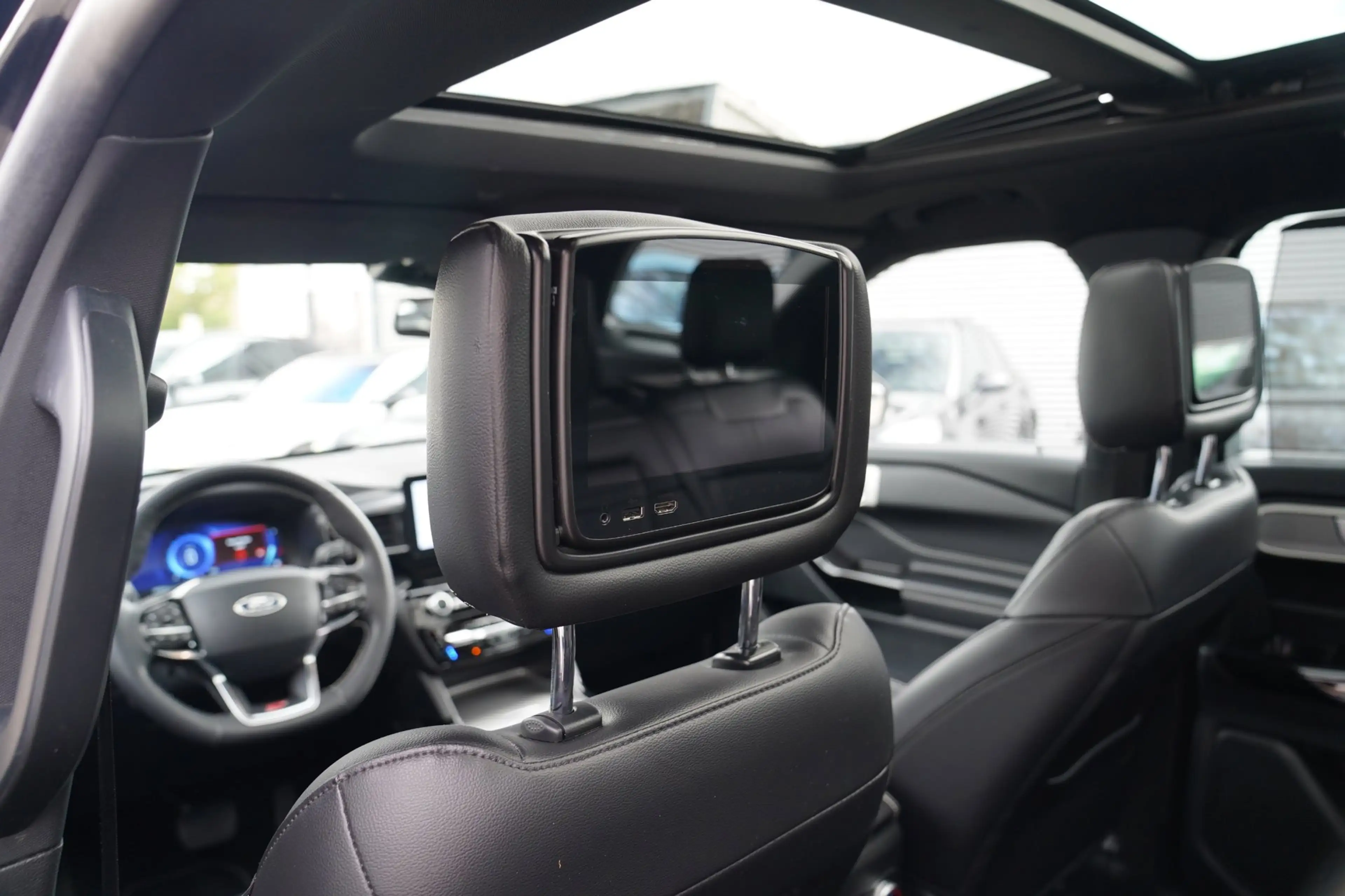 Ford Explorer 3.0 V6 EcoBoost PHEV ST-Line | Panorama | Adaptiev — photo 8