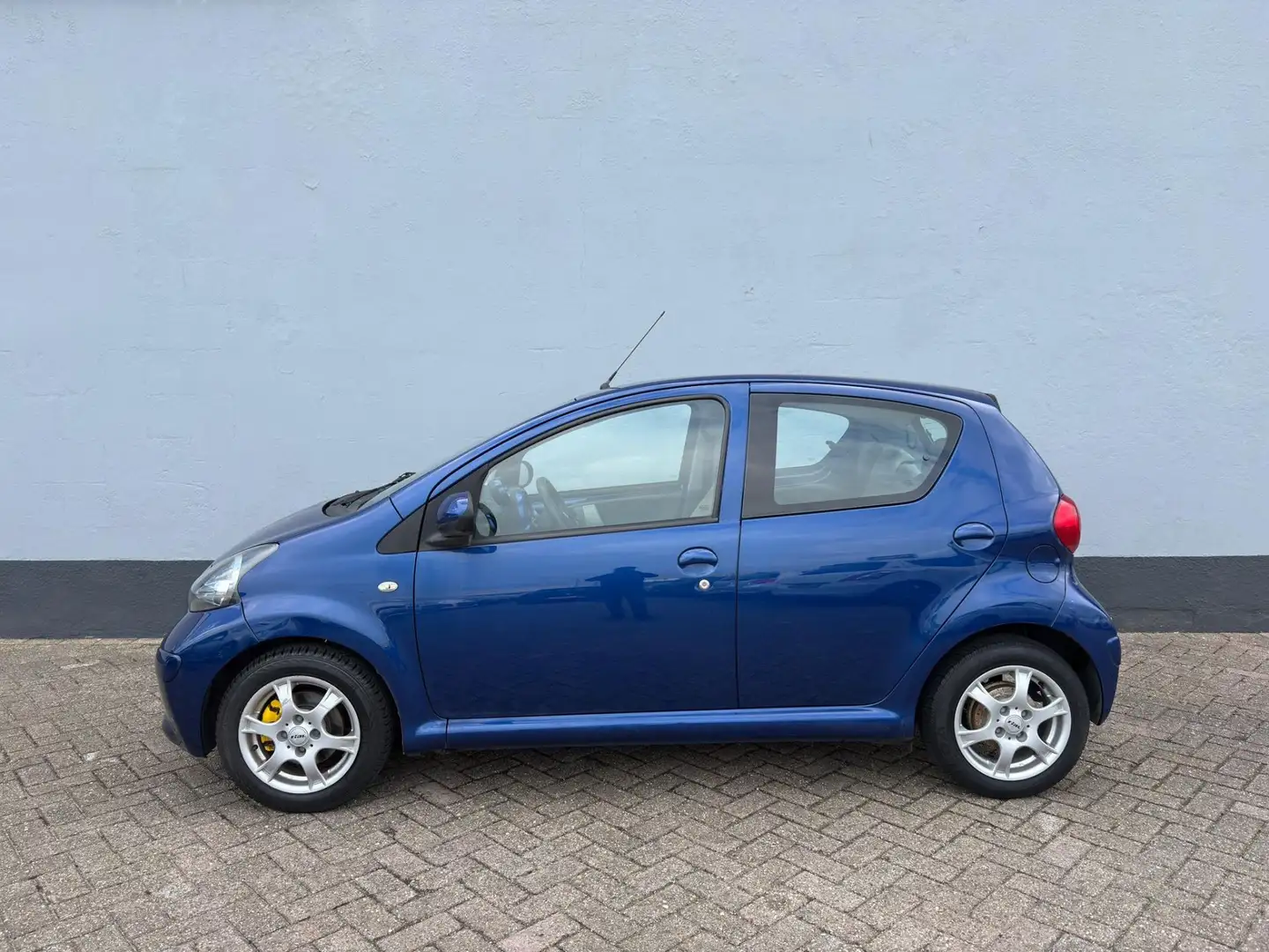 Toyota Aygo 1.0-12V 5-deurs - Airco Blau - 2