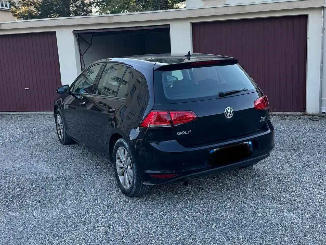 Volkswagen Golf Standard Model — photo 2
