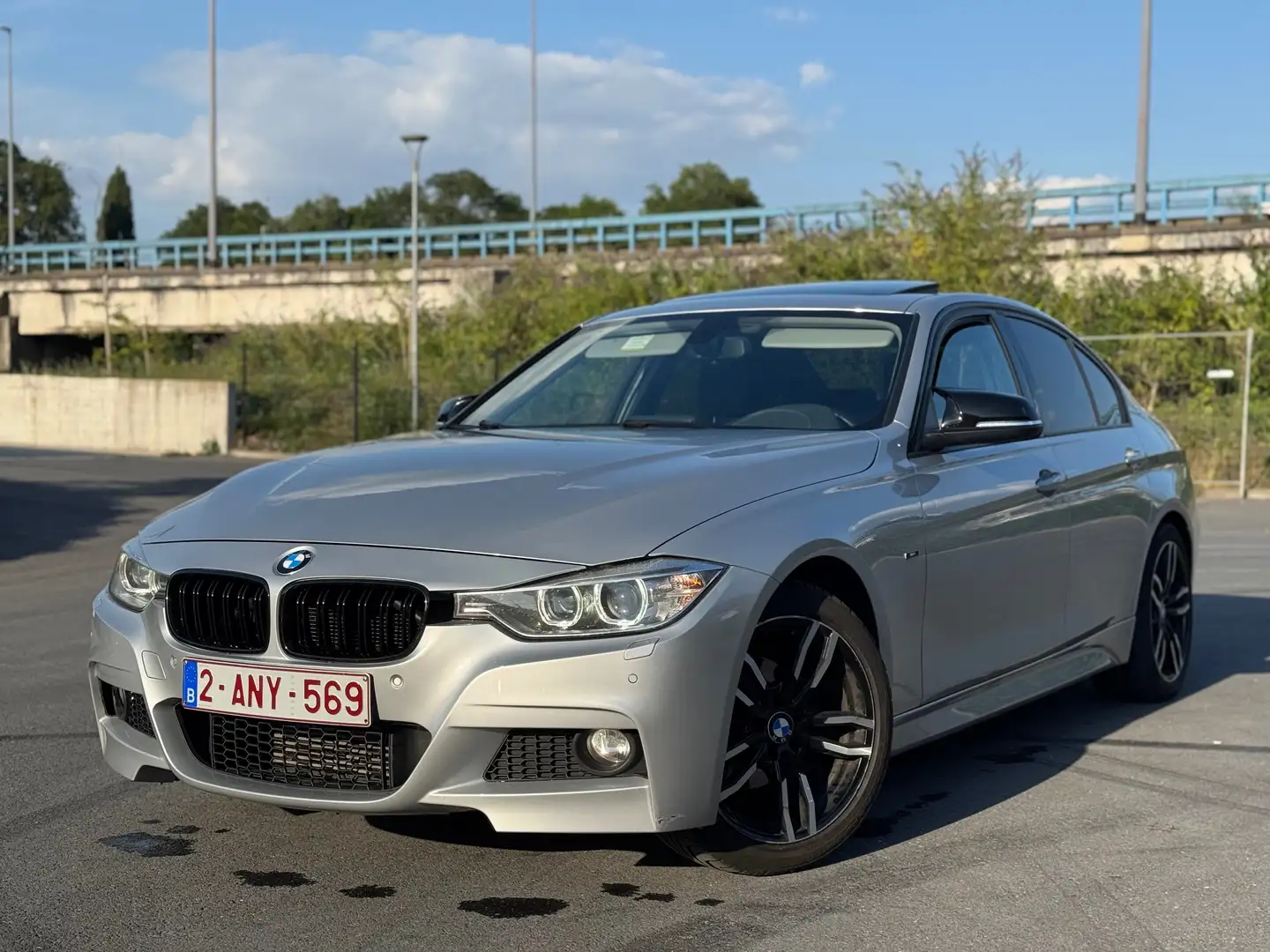 BMW 318 318 dA Silver - 1