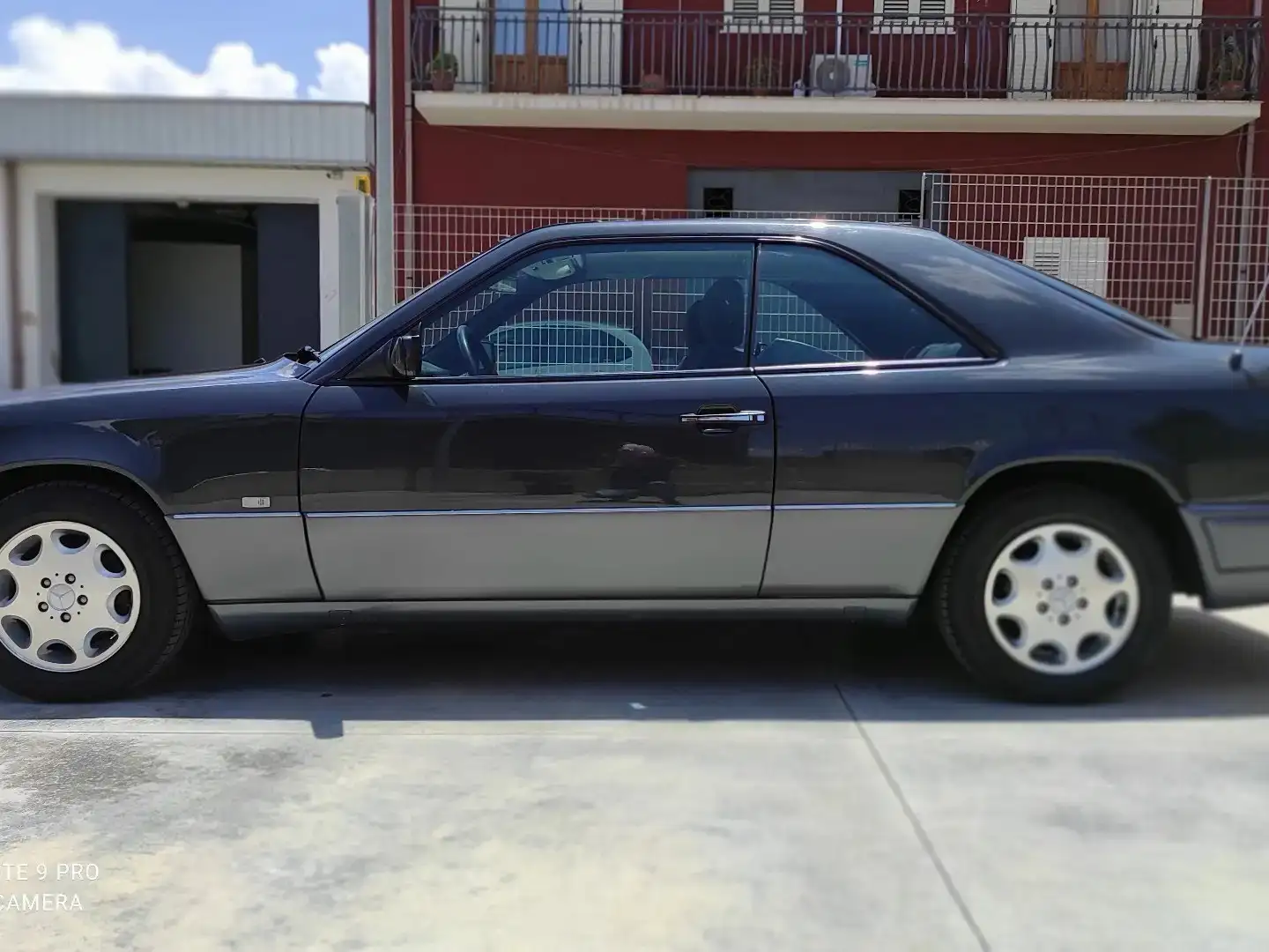 Mercedes-Benz CE 200 - 1