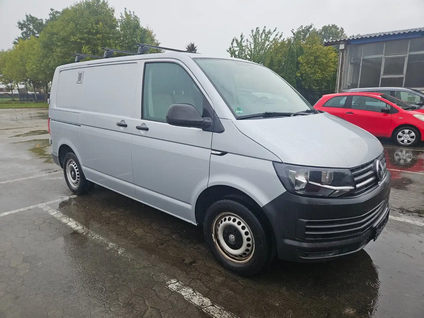 Volkswagen T6 Transporter Silber - 2