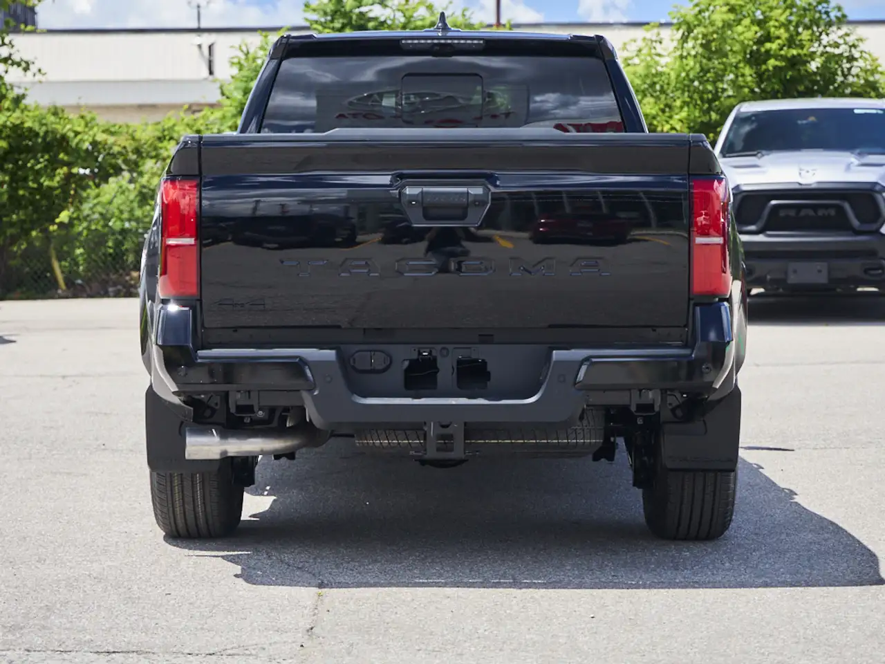 Toyota Tacoma photo Toyota Tacoma
