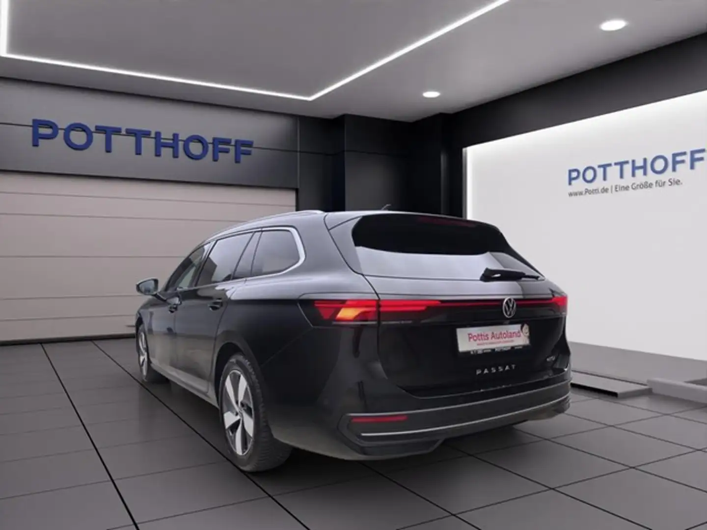 Volkswagen Passat Variant 1.5 eTSI DSG - Business - *AKTION* AHK Kam Schwarz - 2