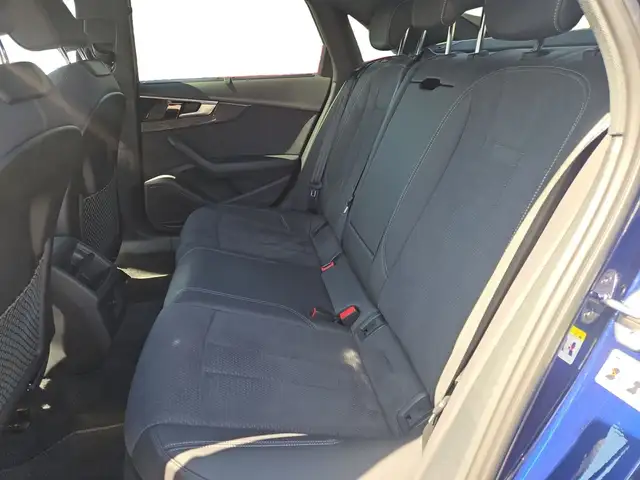 Audi S4 view 10