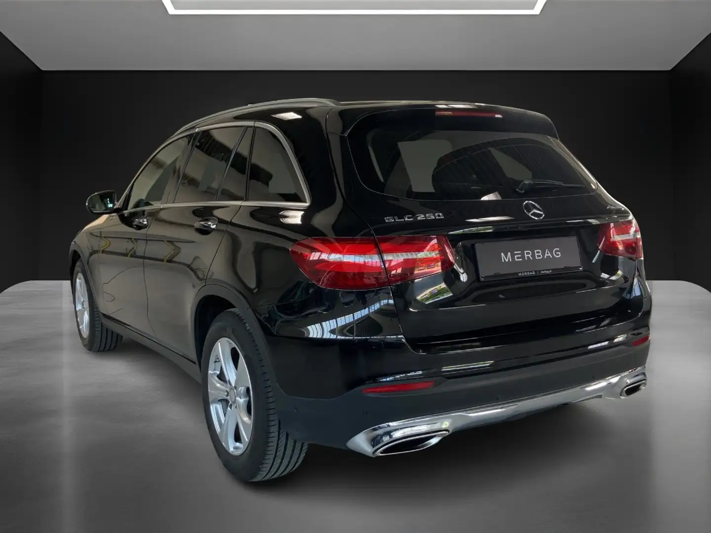 Mercedes-Benz GLC 250 4MATIC Noir - 2