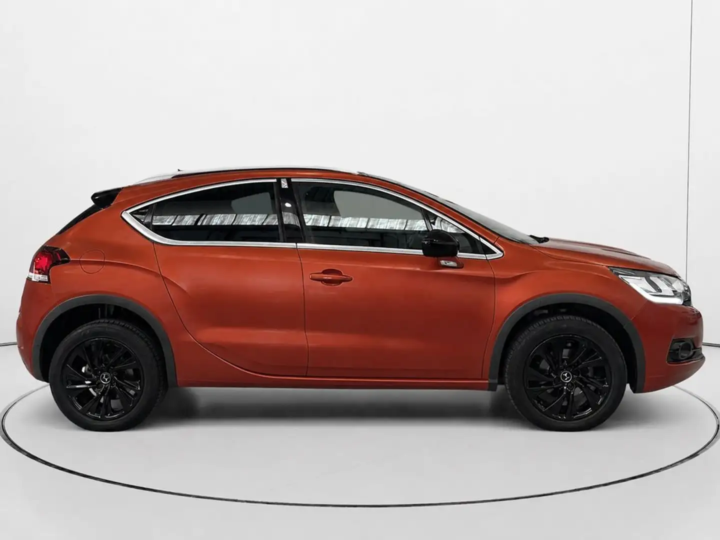 DS Automobiles DS 4 Crossback 1.6BlueHDi S&S Desire Rojo - 2