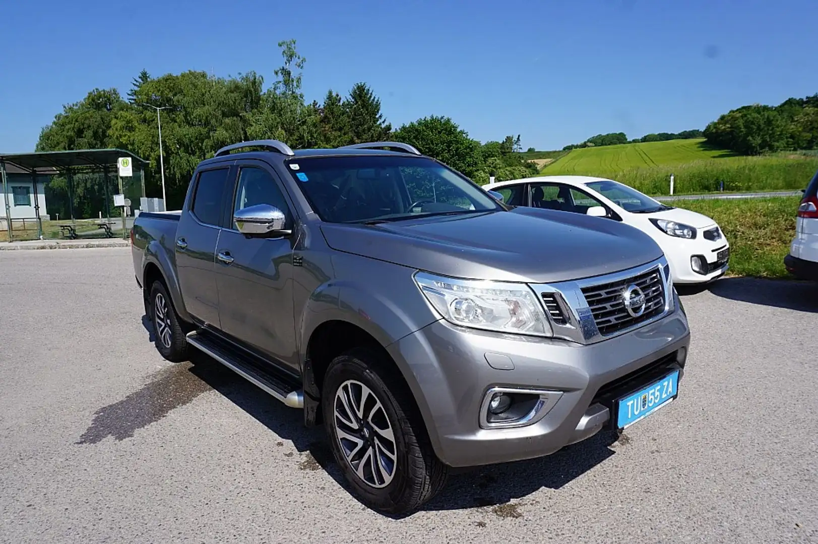 Nissan Navara NP300 4x4 2.3 dCi Tekna Double Cab - 2