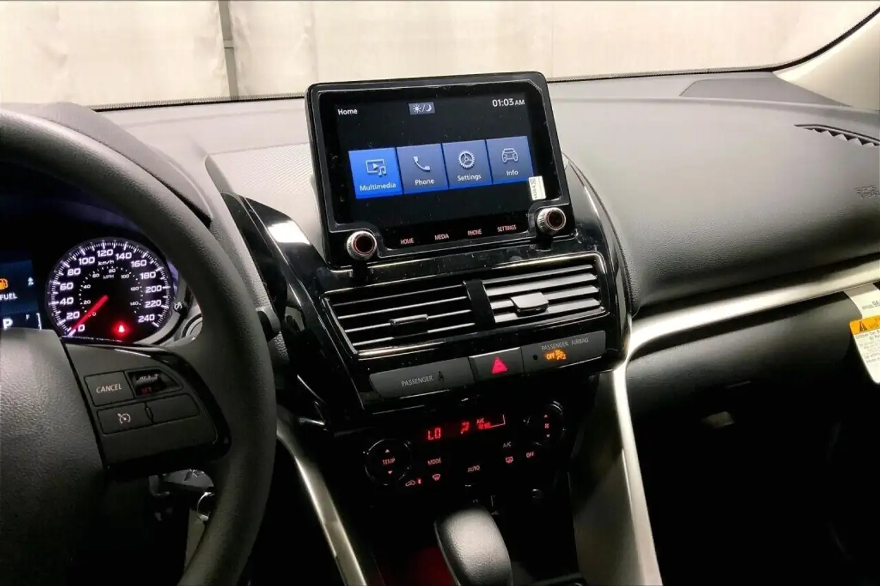 Mitsubishi Eclipse Cross photo Mitsubishi Eclipse Cross