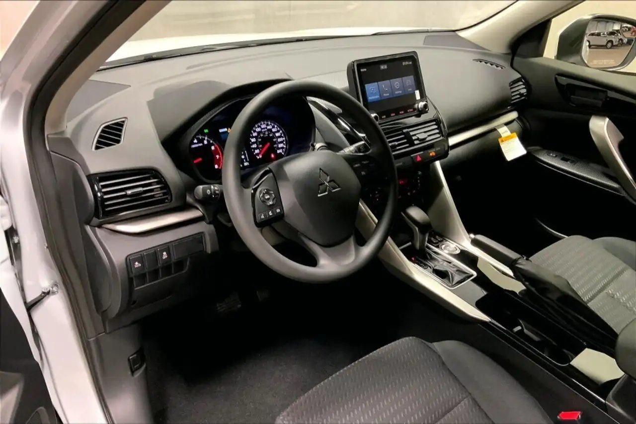 Mitsubishi Eclipse Cross photo Mitsubishi Eclipse Cross