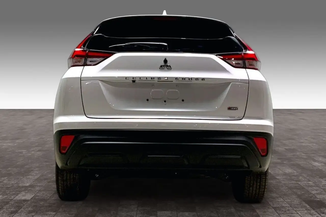 Mitsubishi Eclipse Cross photo Mitsubishi Eclipse Cross