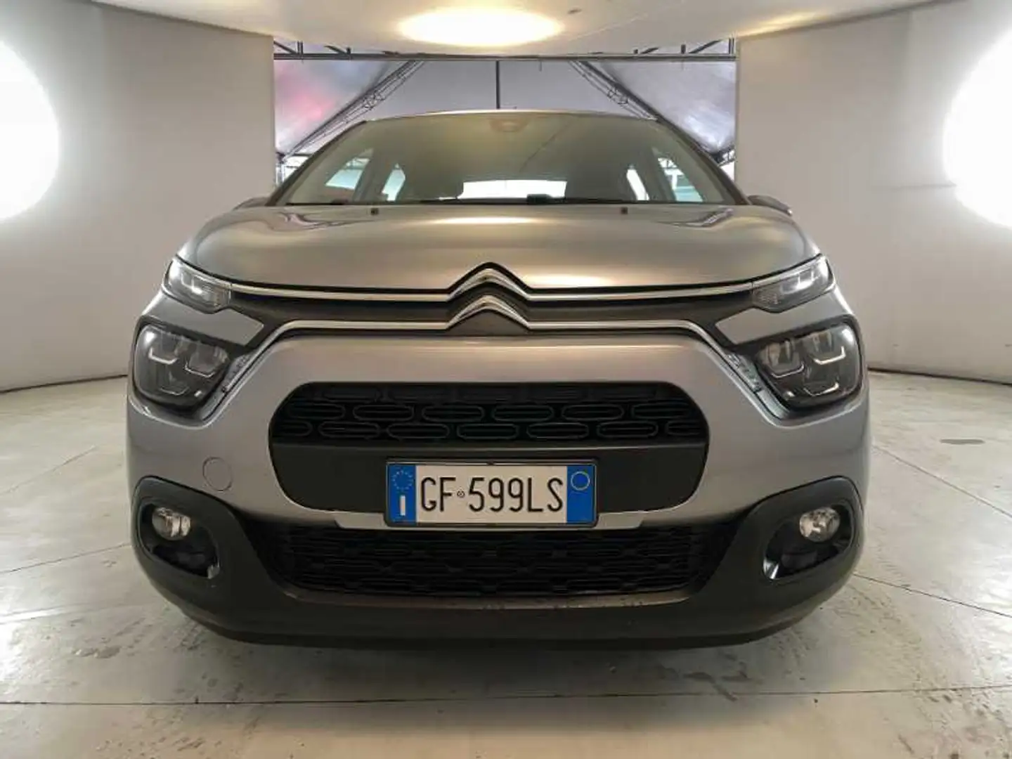 Citroen C3 1.2 PureTech Shine Gris - 2