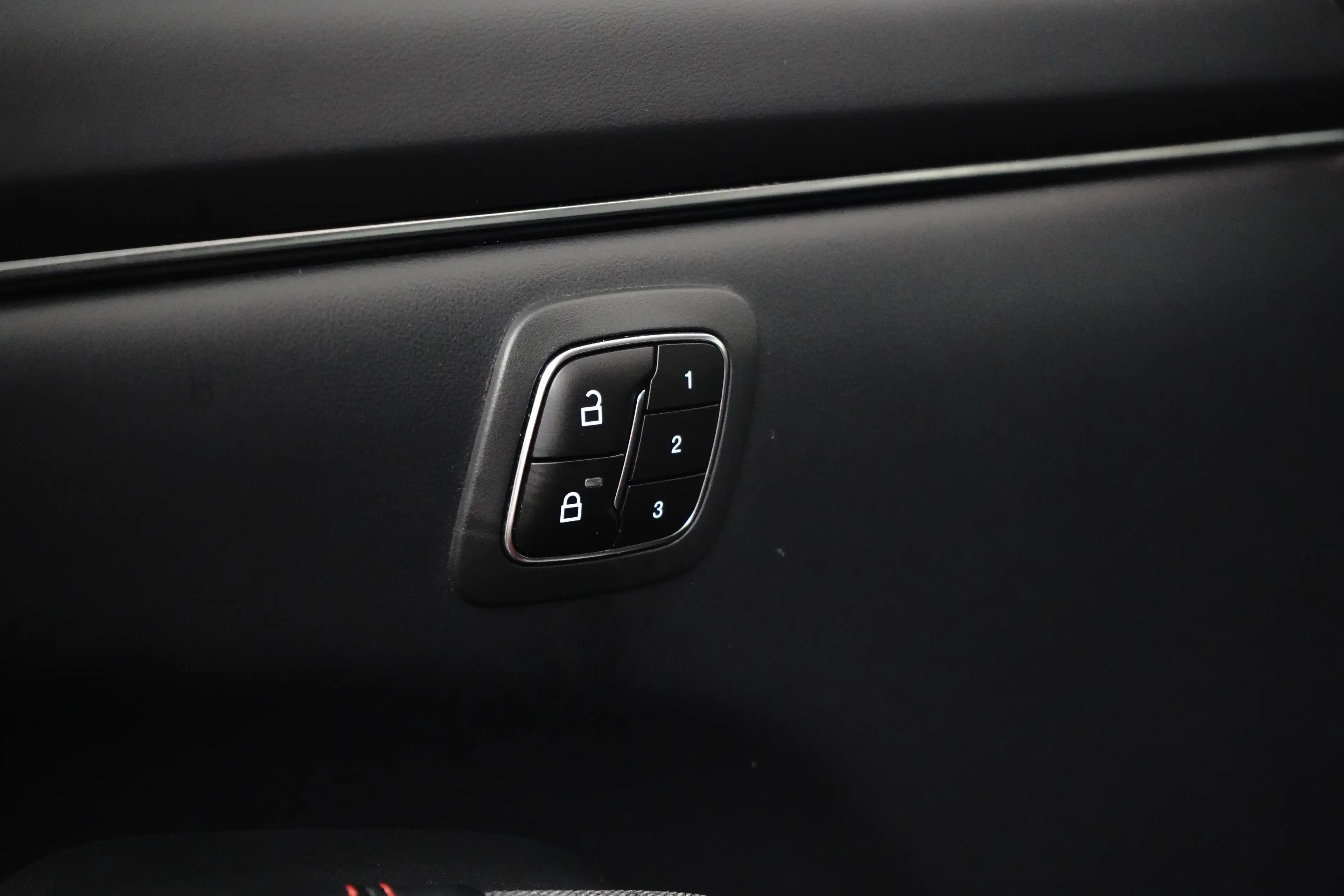 Ford Mustang Mach-E Extended RWD 98 kWh | B&O Audio | Elekt. Achterkle — photo 19