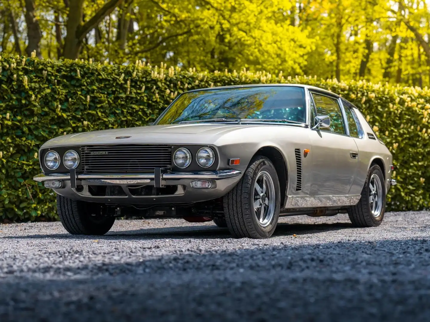 Jensen Interceptor MKII - 2