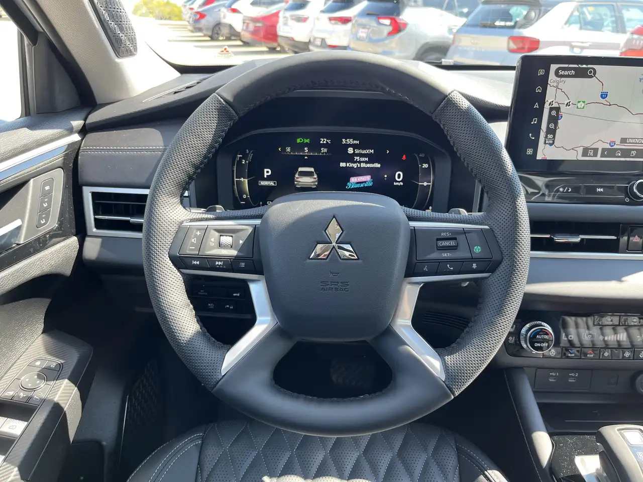 Mitsubishi Outlander снимка Mitsubishi Outlander