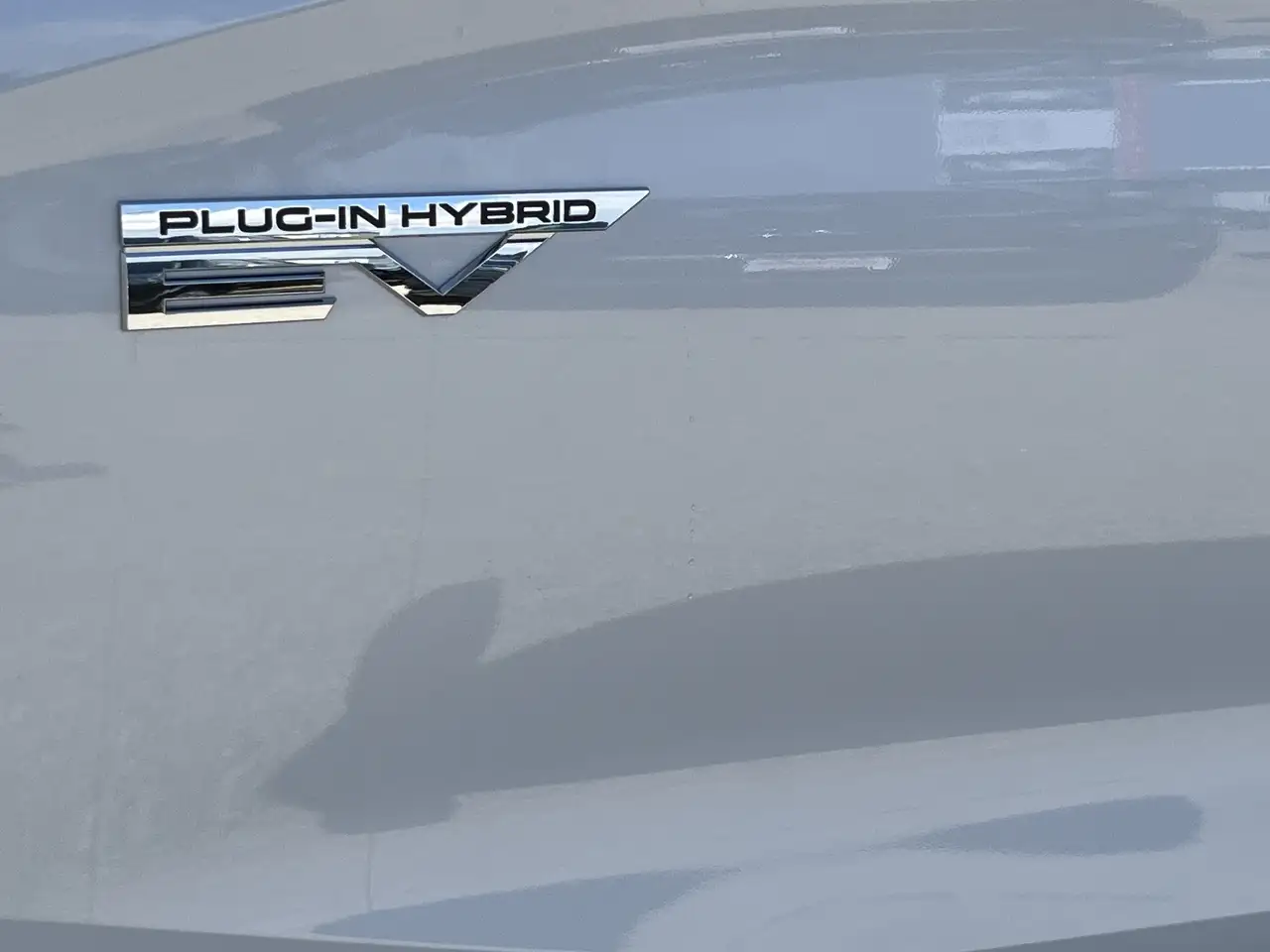 Mitsubishi Outlander снимка Mitsubishi Outlander