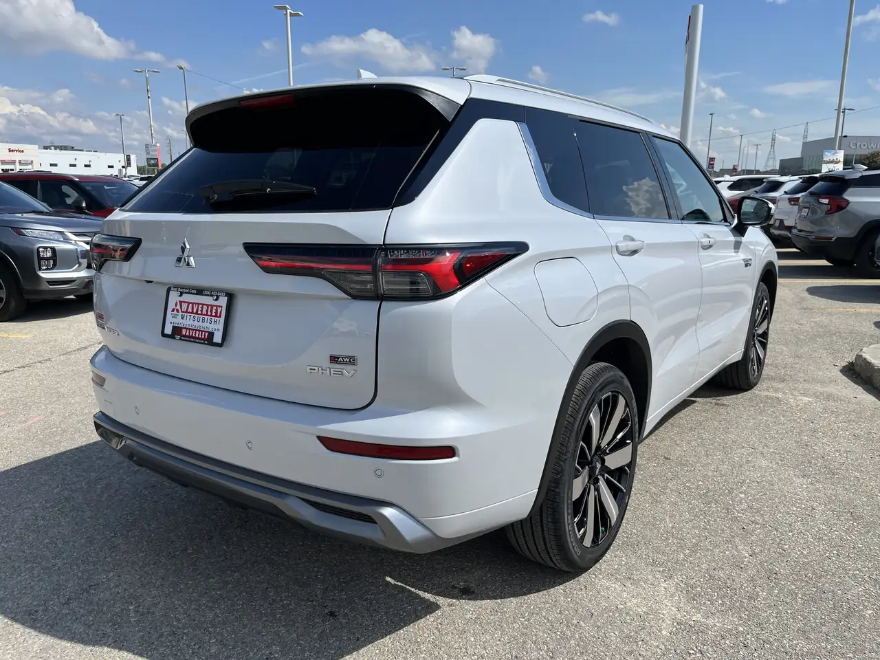 Mitsubishi Outlander снимка Mitsubishi Outlander