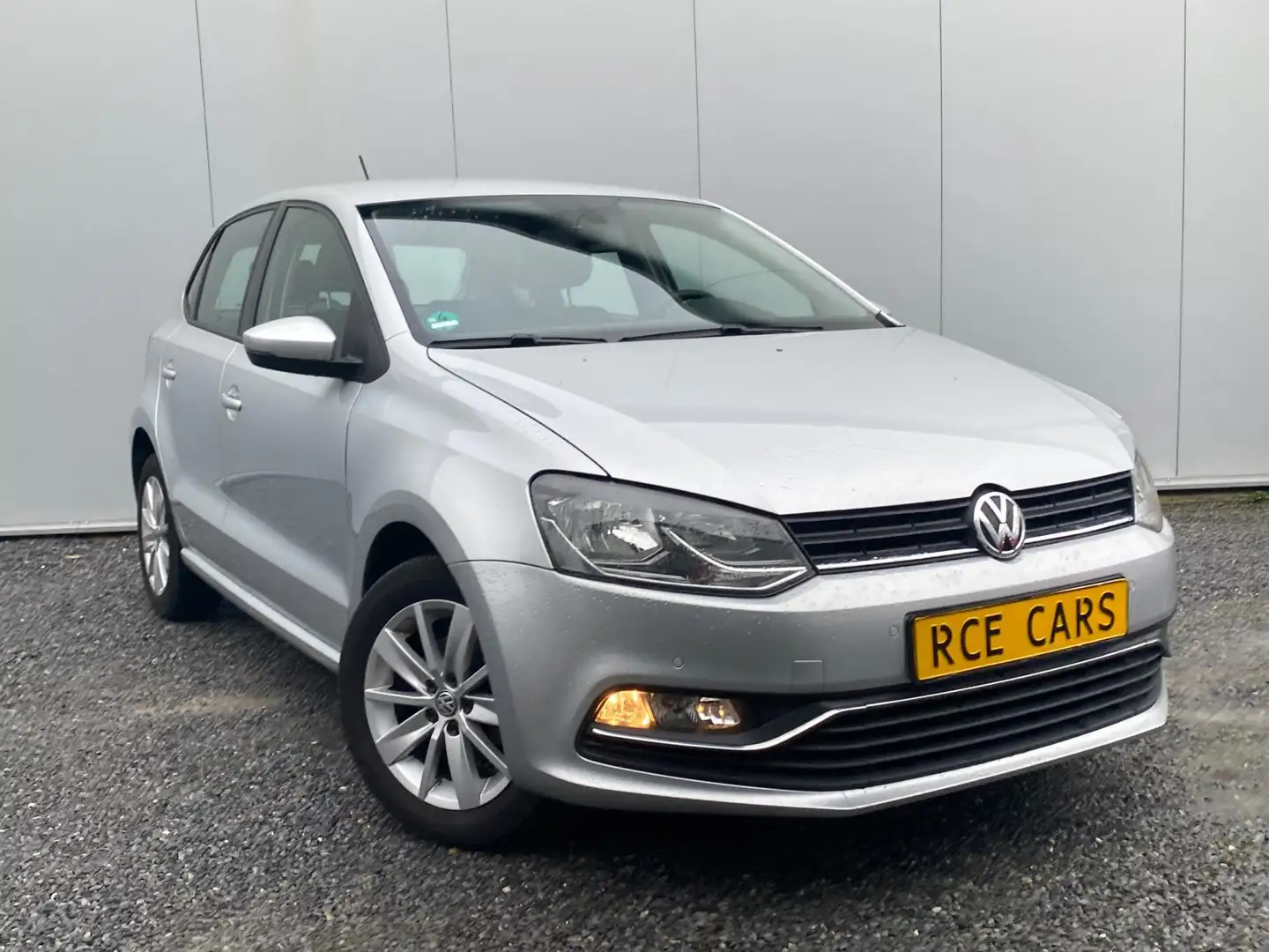 Volkswagen Polo 1.2 TSI BlueMotion |Camera|Clima|PDC|Parkpilot|Km Grau - 2