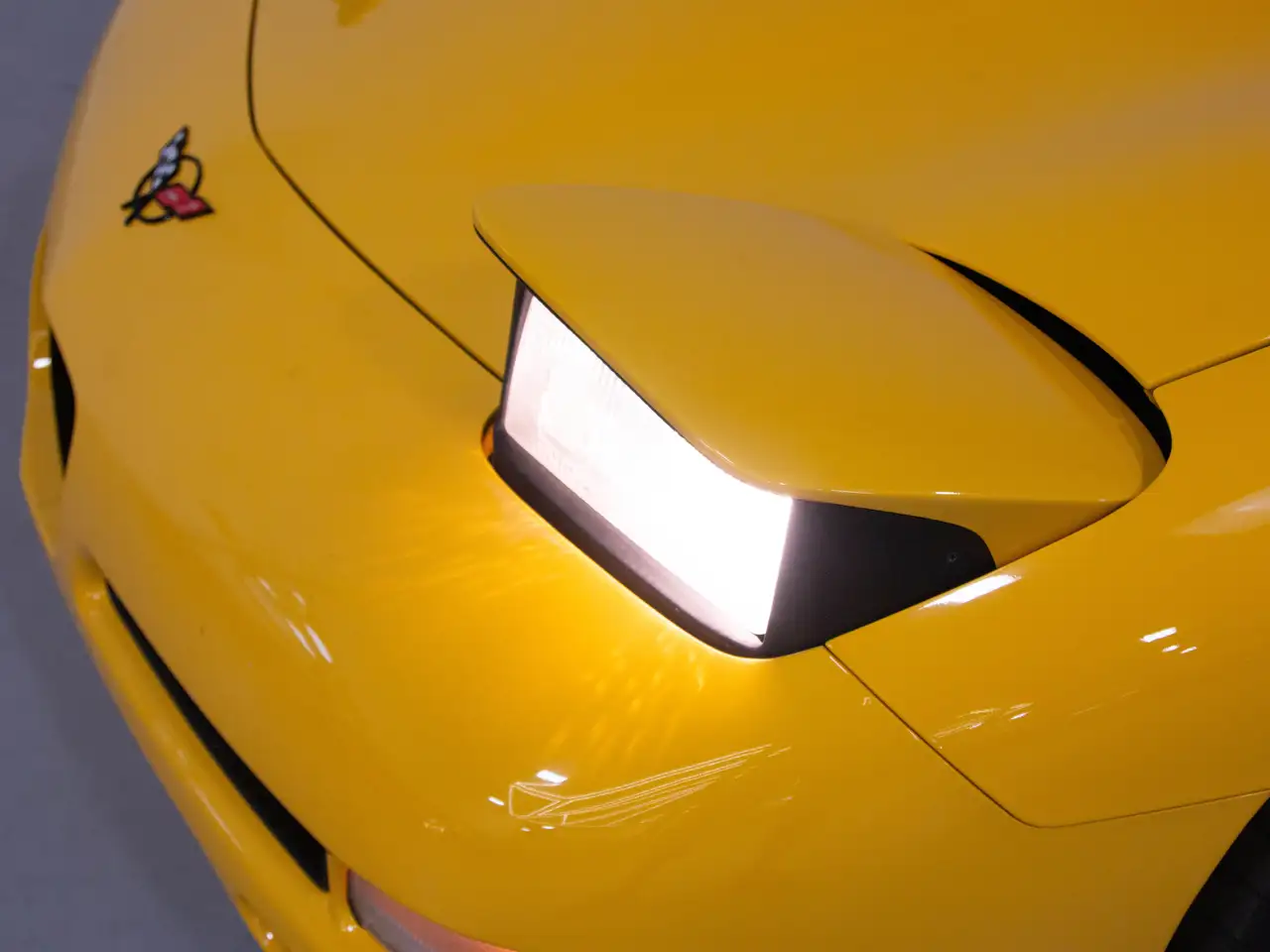 Chevrolet Corvette снимка Chevrolet Corvette