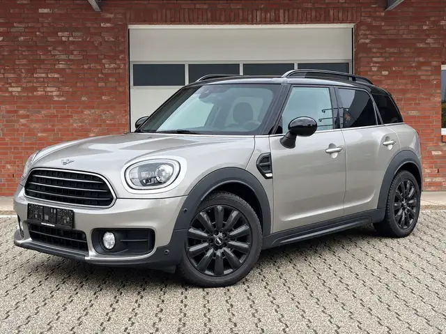 MINI Countryman D (Cooper)