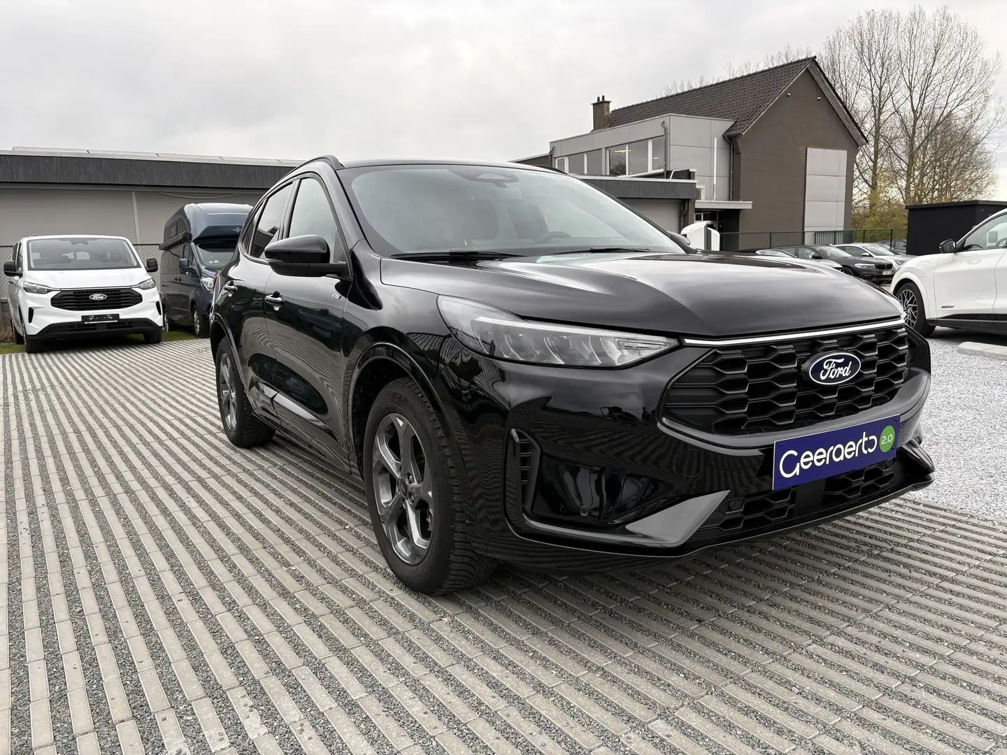 Ford Kuga EcoBoost ST-Line Noir - 1