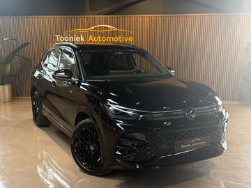 1.5 eHybrid R-Line edition Panorma Navigatie sfeer