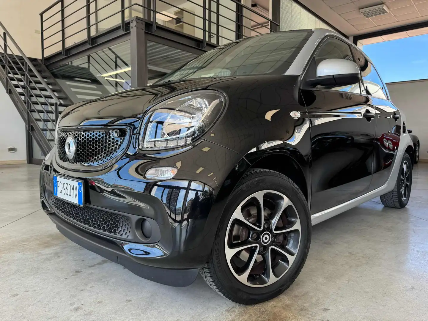 smart forFour 70 1.0 twinamic Passion Nero - 1