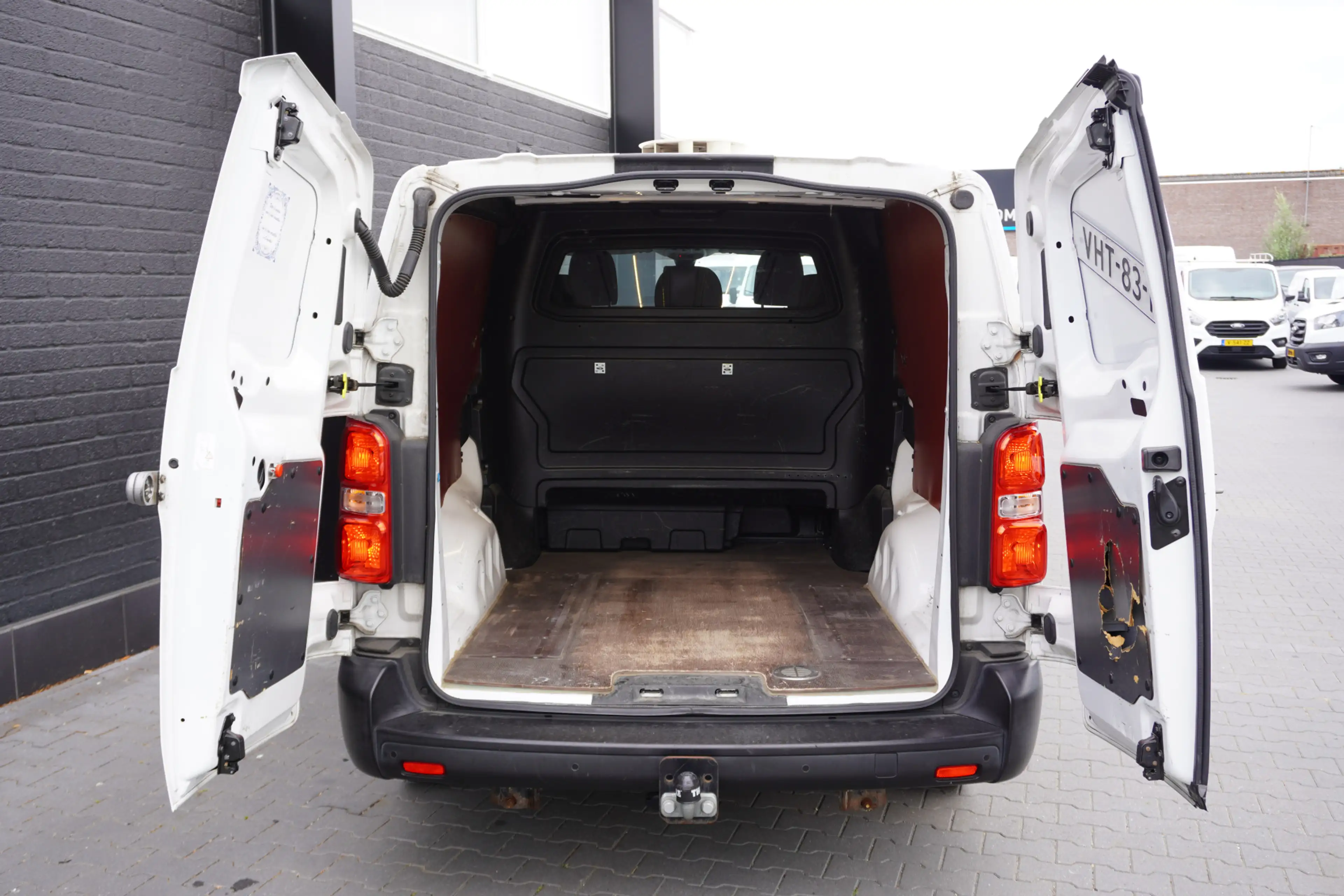 Peugeot Expert 2.0 BlueHDI 120PK Dubbel cabine EURO 6 - Airco -Na — photo 8