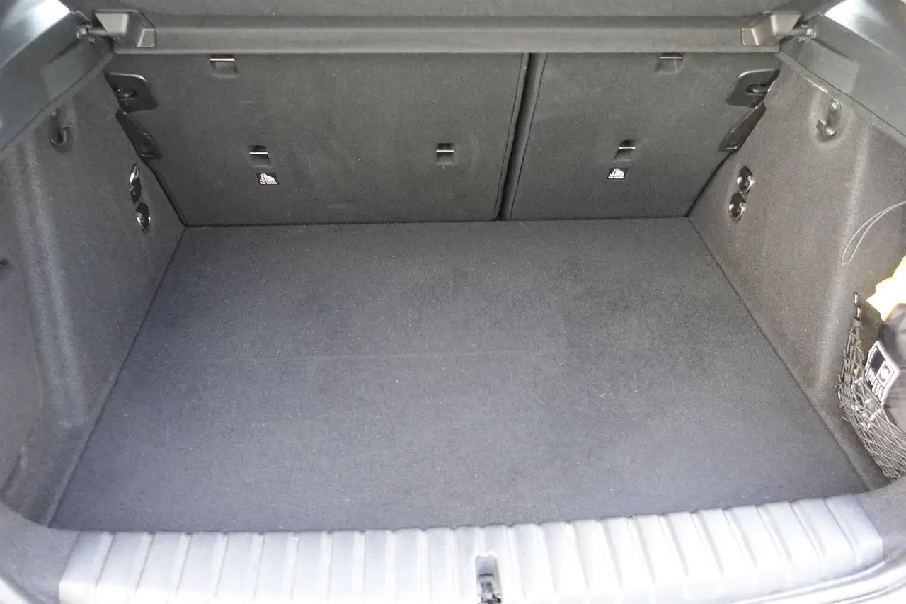 BMW 1 Series 1 Limousine 120 d Advantage, миниатюра 12