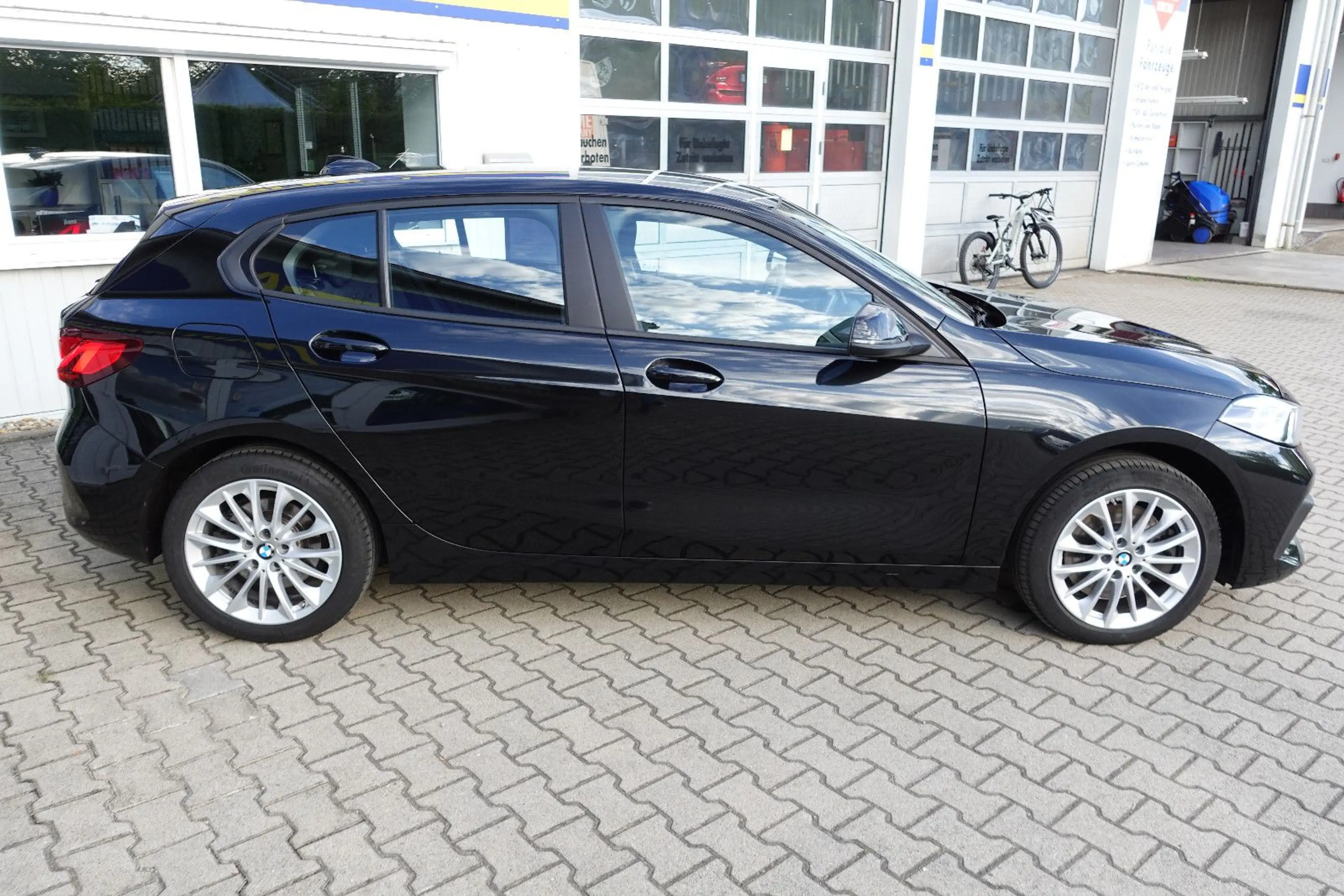 BMW 120 1 Limousine 120 d Advantage — photo 8
