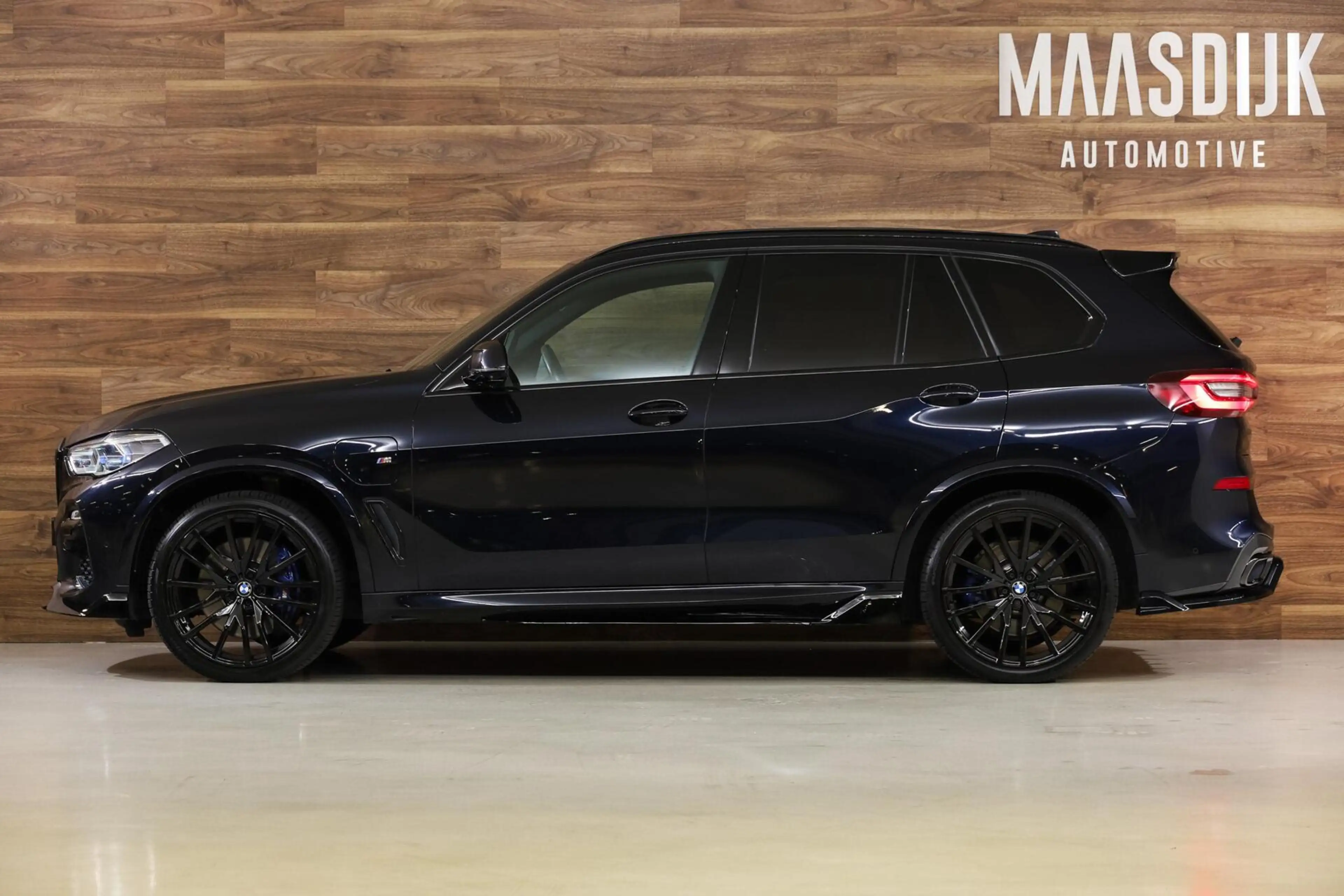 BMW X5 xDrive45e M-Sport|Individual|Pano|Laser|HUD|360|H& — photo 14