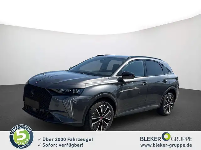 DS Automobiles DS 7 view 2