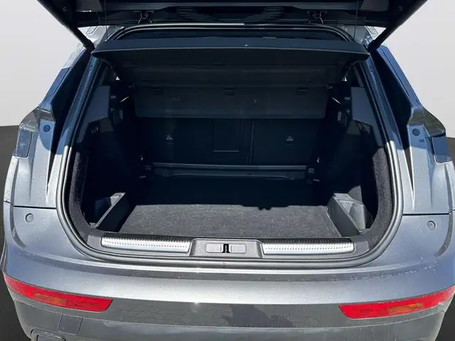 DS Automobiles DS 7 view 7
