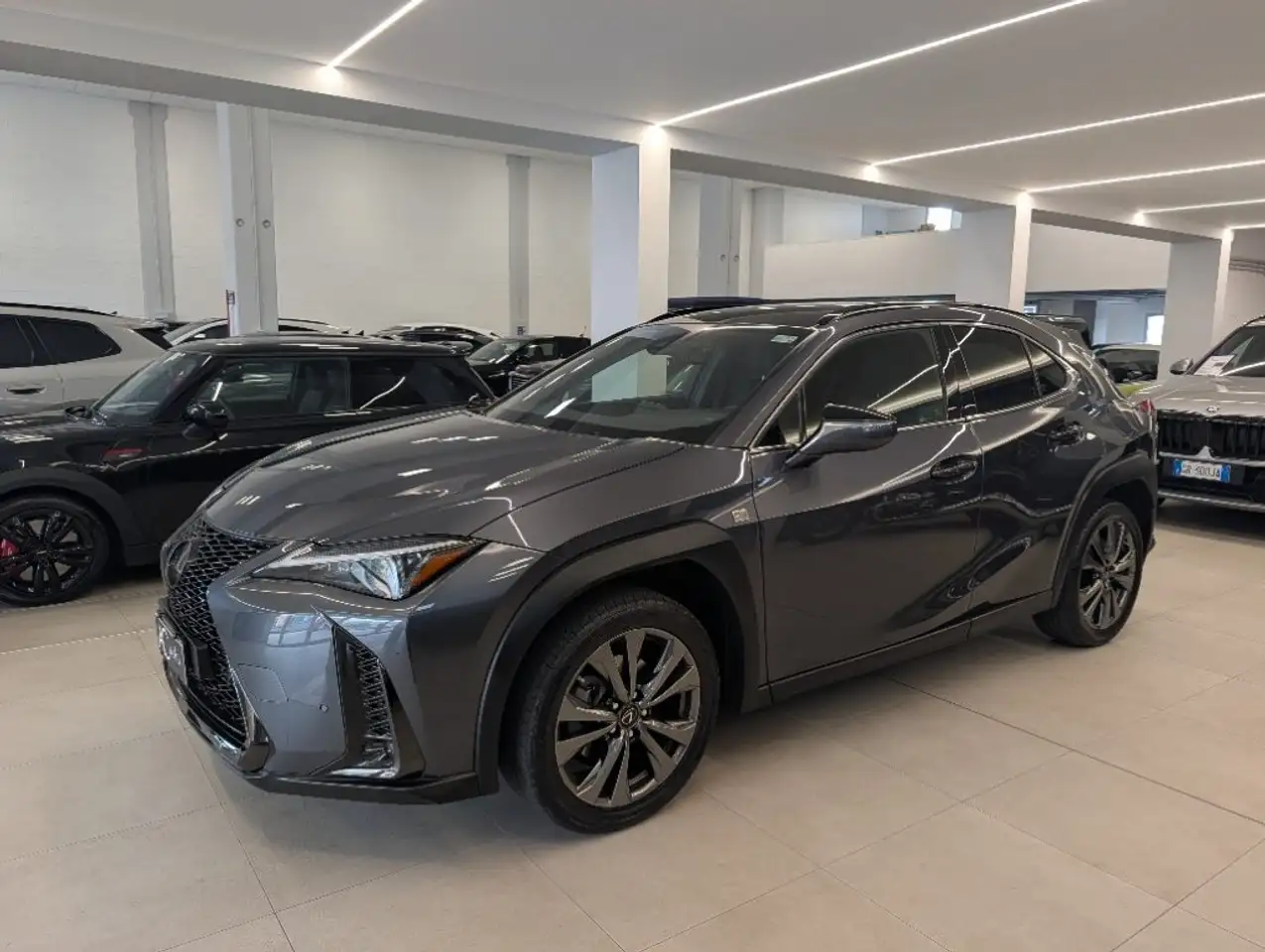 Lexus UX 250h