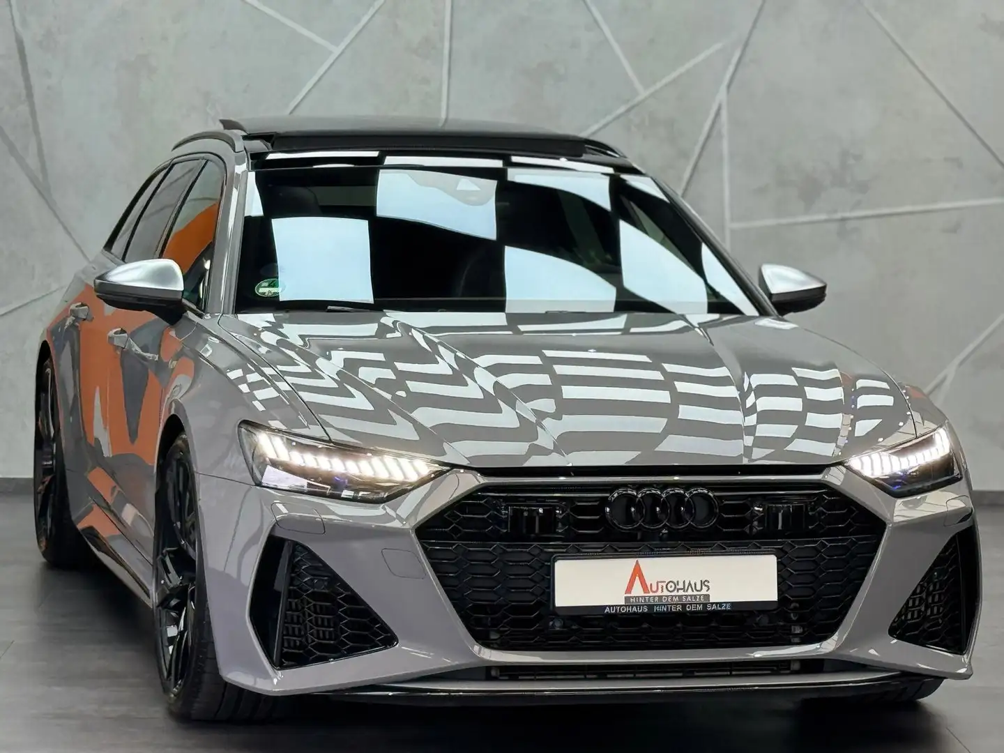 Audi RS6 4.0 TFSI quattro 4.0 V8 |PANO|360|B&O|NARDO| Grau - 2