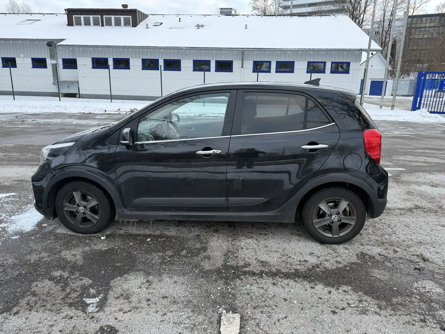 Kia Picanto 1.2 ISG X Line Schwarz - 2