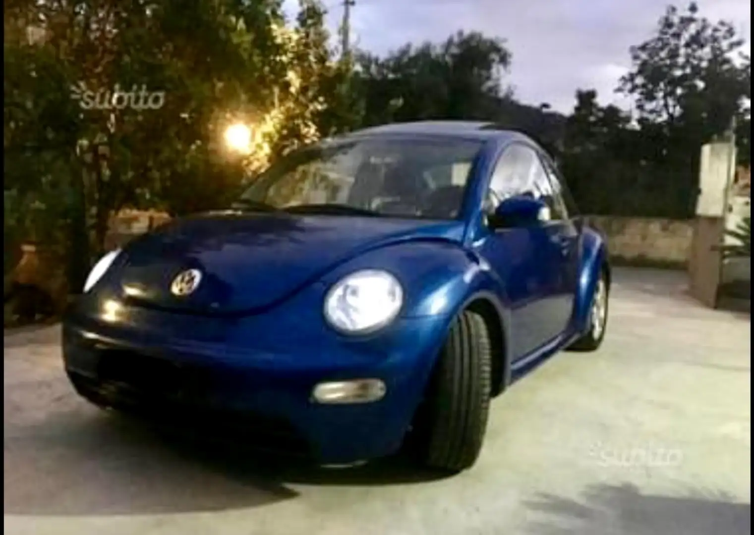 Volkswagen New Beetle 1.9 tdi 101cv Blue - 1