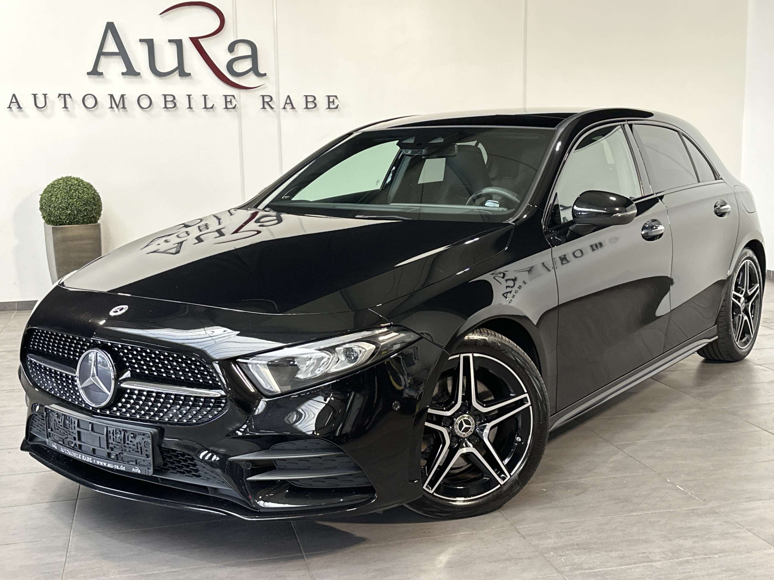 Mercedes-Benz A 220