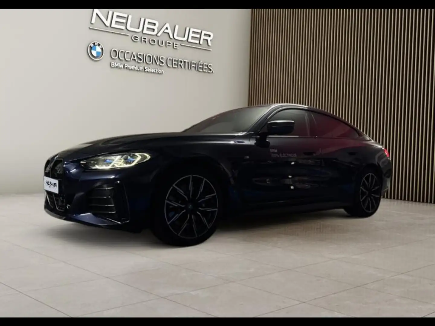 BMW i4 eDrive40 340ch M Sport Bleu - 1