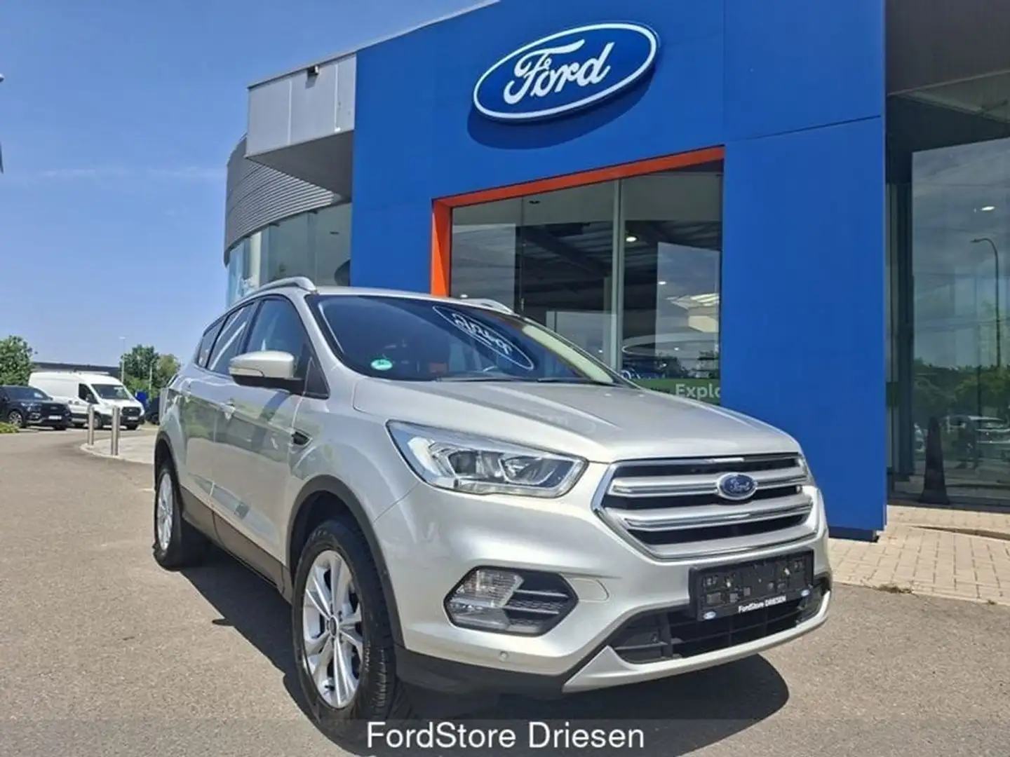 Ford Kuga Titanium 1.5i 150 pk Argent - 1