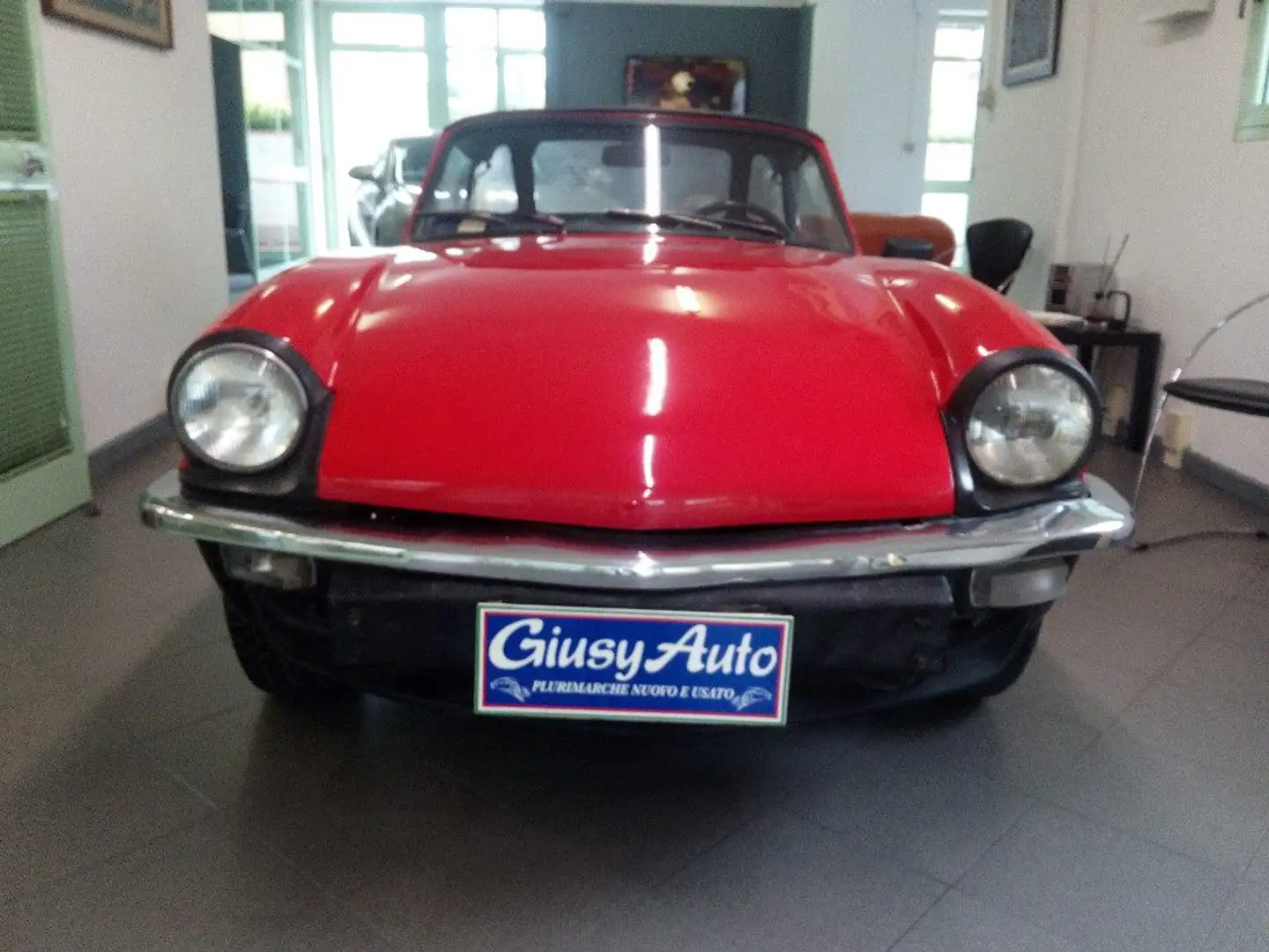 Triumph Spitfire cabrio Rojo - 2