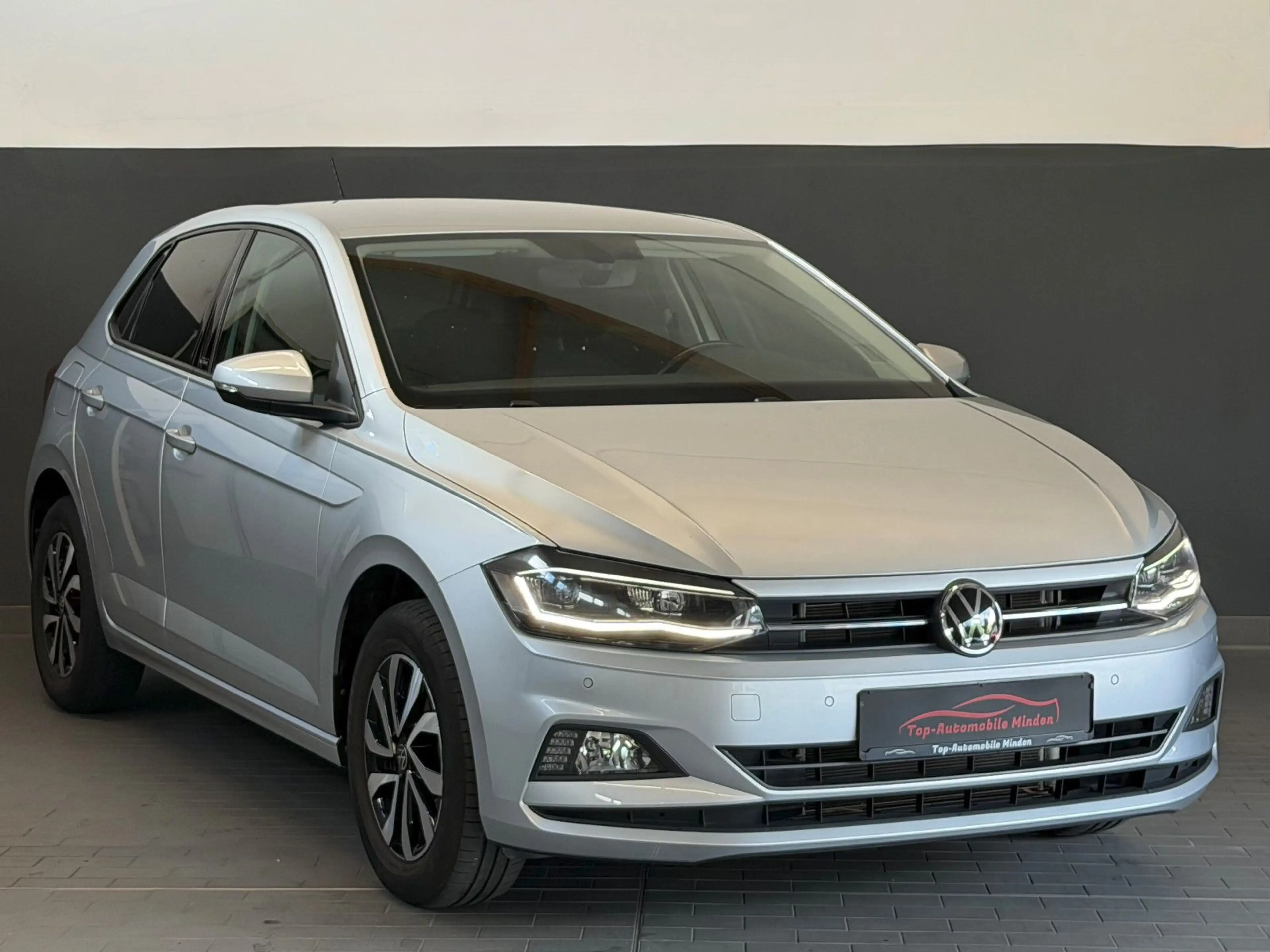 Volkswagen Polo 1.0 Active/LED/SHZ/KLIMA/PDC/KAMERA/2.HAND