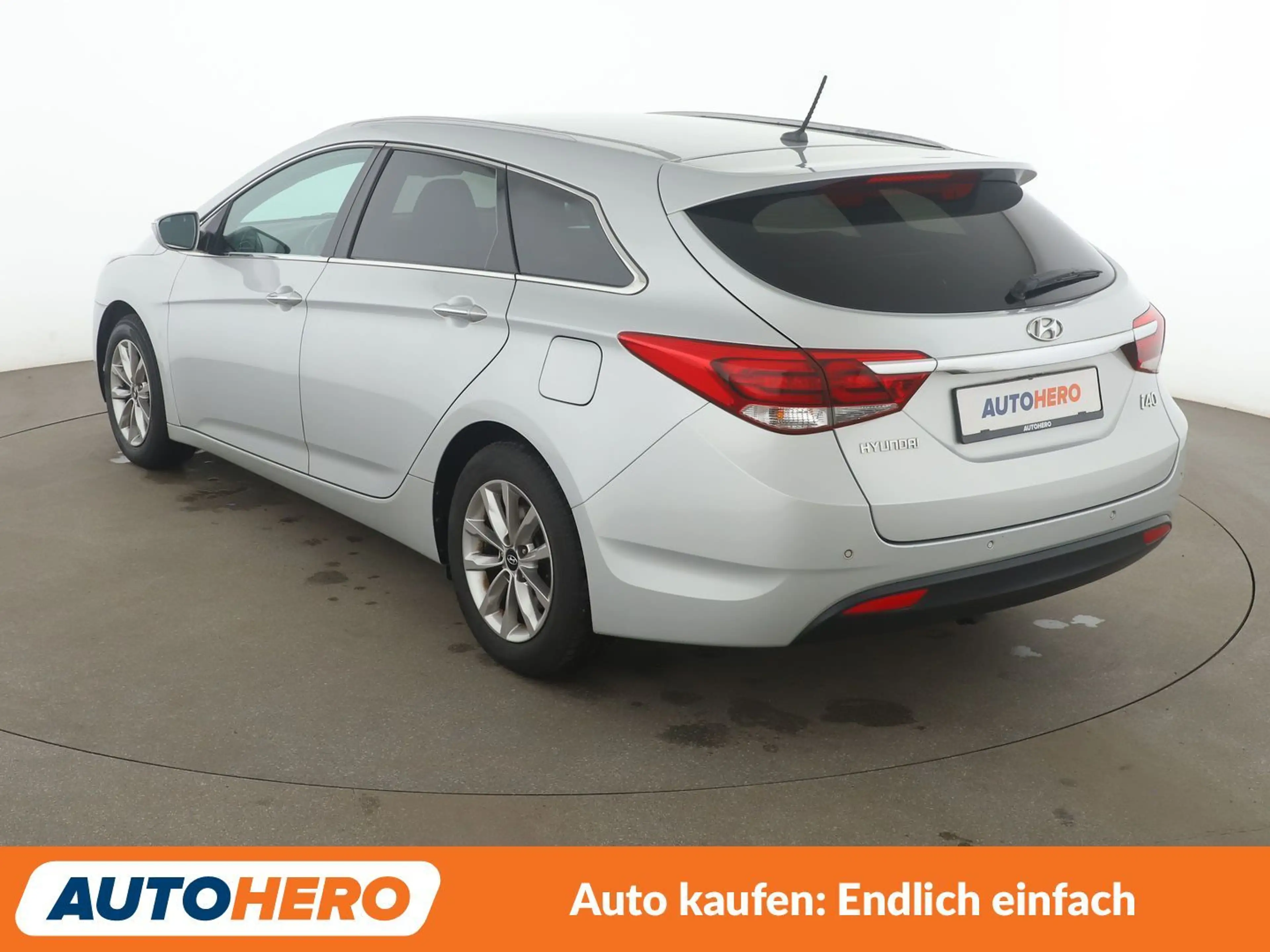Hyundai i40 1.6 Trend Blue*TEMPO*PDC*SHZ*KLIMA*GARANTIE* — photo 4