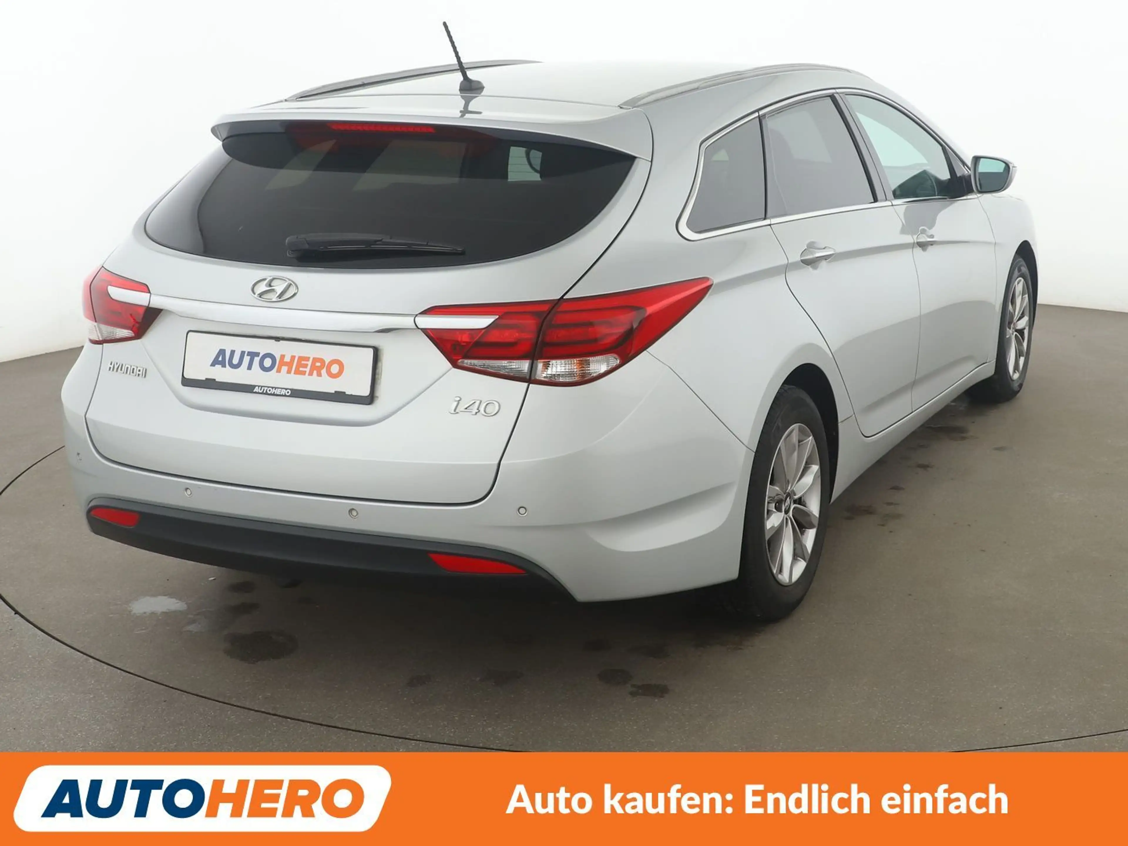 Hyundai i40 1.6 Trend Blue*TEMPO*PDC*SHZ*KLIMA*GARANTIE* — photo 6