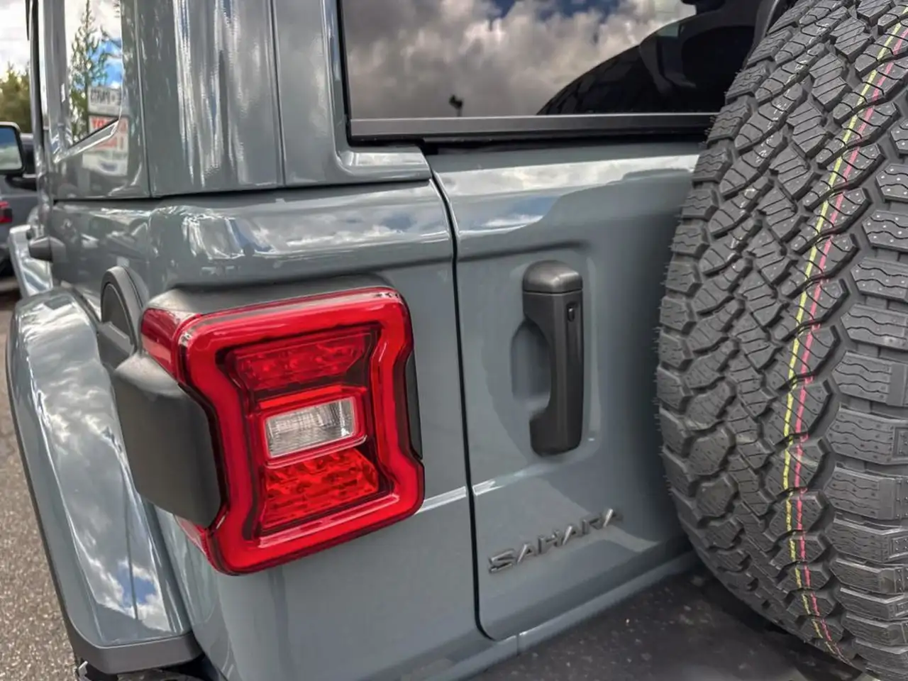 Jeep Wrangler photo Jeep Wrangler