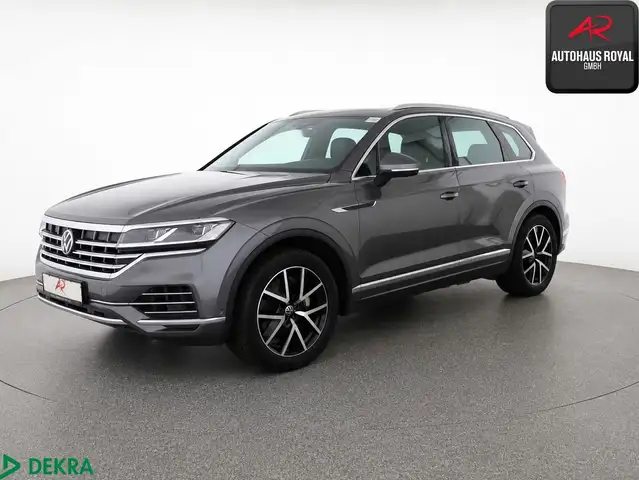 Volkswagen Touareg 3.0 TSI 4M ELEGANCE DYNAUDIO,360GRAD,ACC