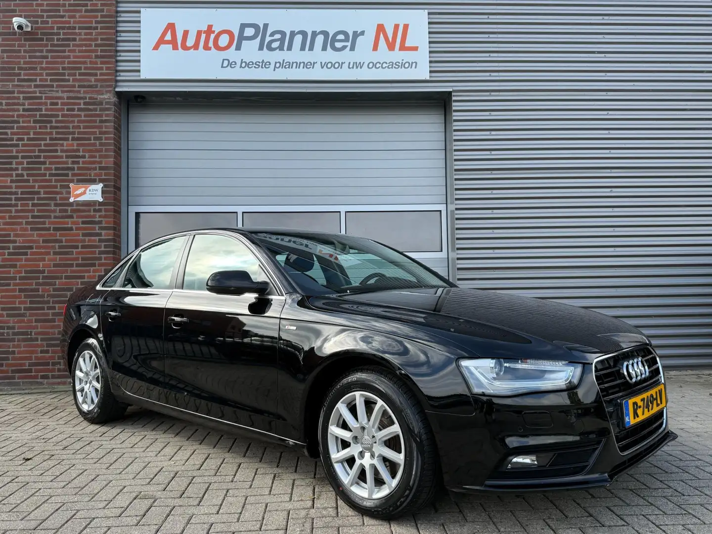 Audi A4 Limousine 2.0 TDI Advance! Clima! Cruise! Navi! PD Noir - 1